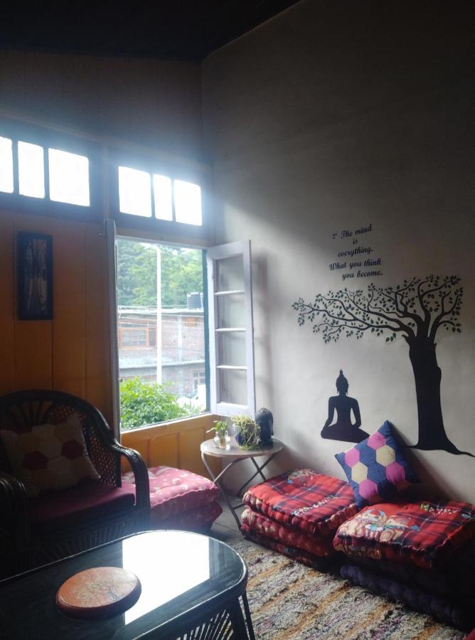 The Prasher Lodge Mall Road Manali Manāli Exterior foto